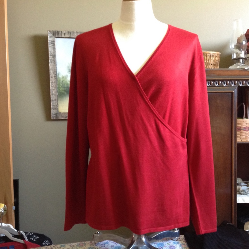 Jones New York red v-neck sweater
